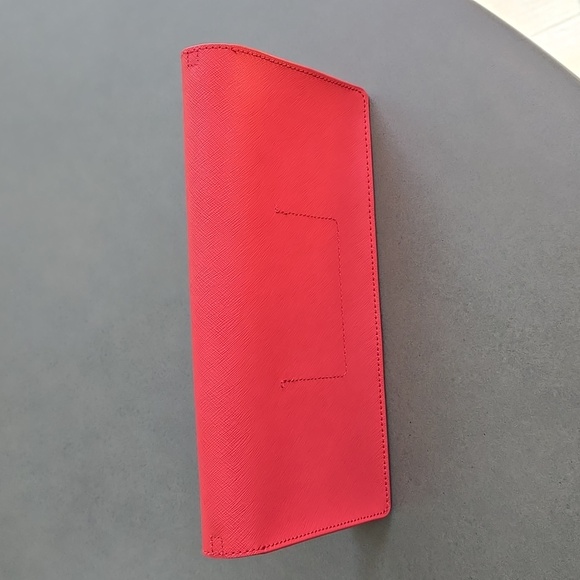 Kate Spade clutch wristlet scallop trim bag - Picture 3 of 16